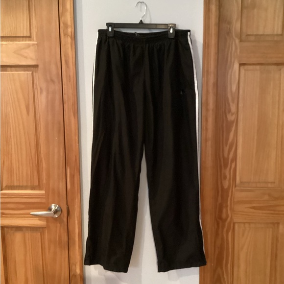 Adidas men’s XL black three stripe zip up sweatpants. - Picture 3 of 5